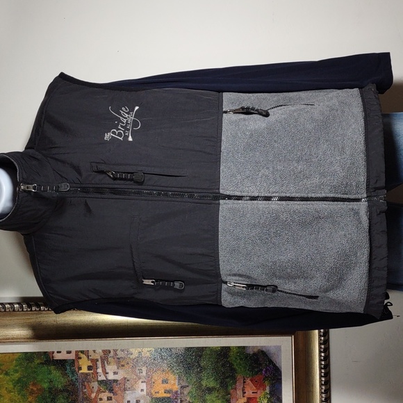 Outer Boundary Nylon/Fleece Vest - Picture 1 of 9